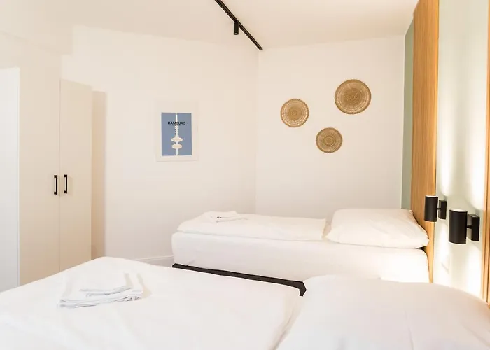 Homaris Altona 3*